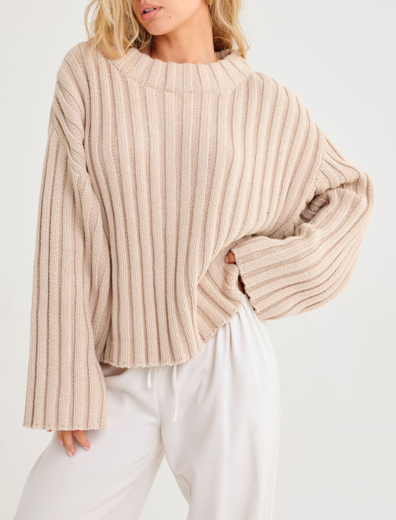 Greenwich Sweater | Sand - Sweaters