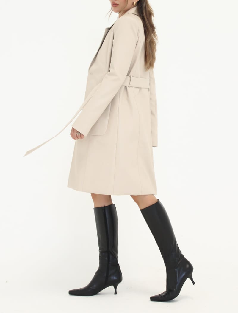 Matrix Trench | Cream - Trench Coat