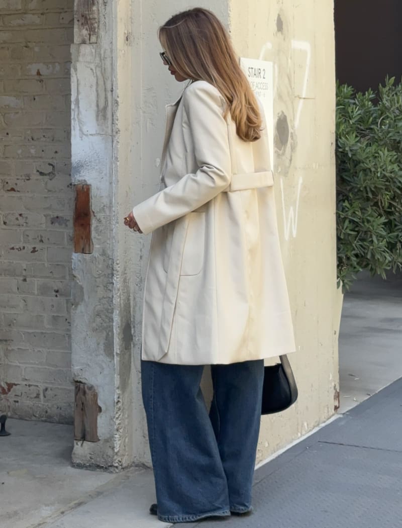 Matrix Trench | Cream - Trench Coat