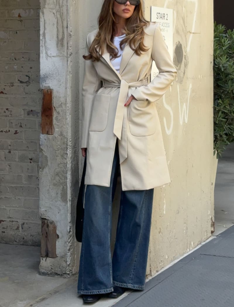 Matrix Trench | Cream - Trench Coat