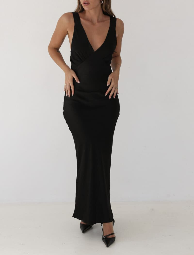 Sunset Strip Maxi Dress | Black – Rumored