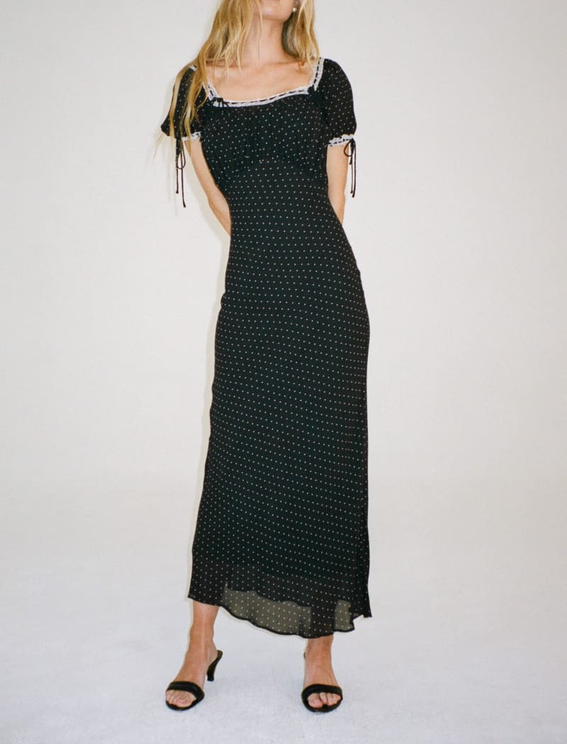 That’s Amore Midi Dress | Classic Dot